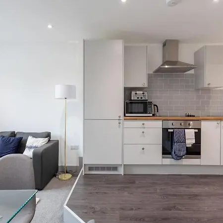 Modern & Bright 1 Bed *