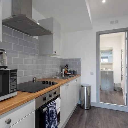 Apartamento Modern & Bright 1 Bed *